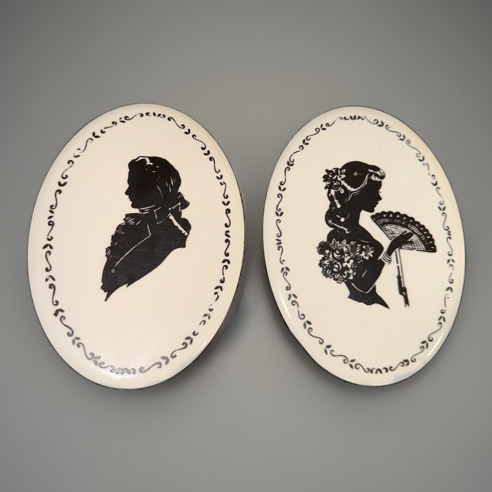 Vintage Pair Of Ceramic Silhouette Stamped Wheeling 5x4"